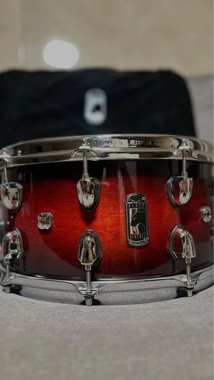 Caixa Black Panther SOLIDUS 14x7 impecavel - Foto 2