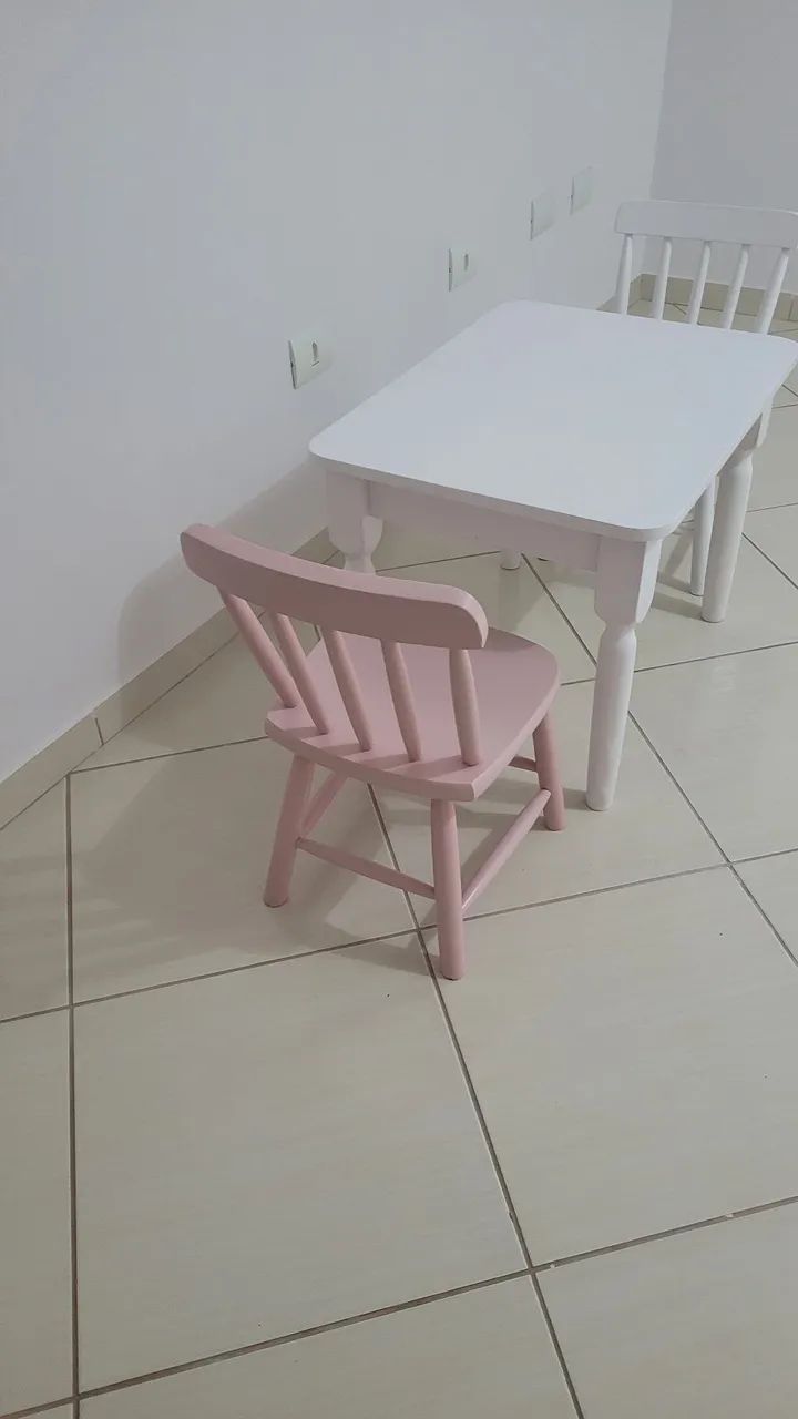 Mesa Infantil Country 2 Cadeiras TokStok 