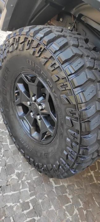 Jeep Gladiator 2023 3.6 V6 Gasolina Rubicon 4p 4x4 At8  10.000km - Foto 2