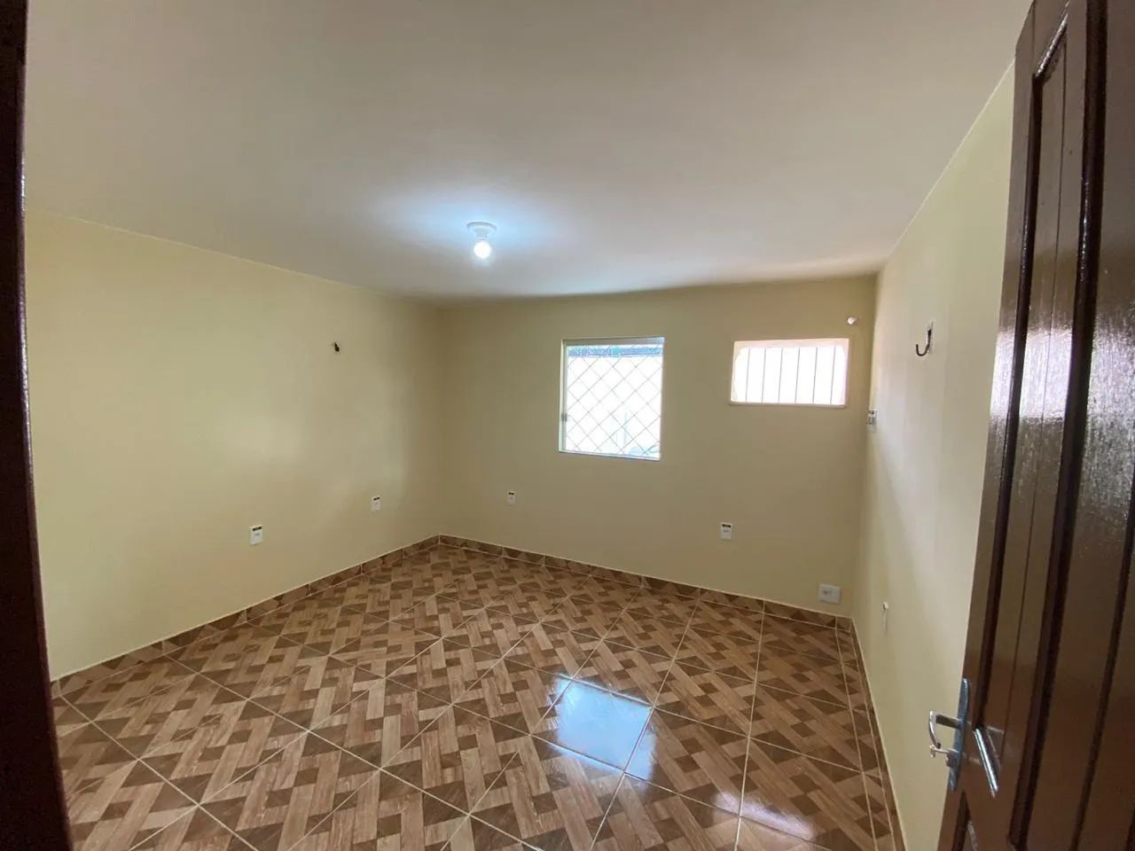 Alugo excelente casa de aproximadamente 110m², no Bairro São Lázaro - Foto 5