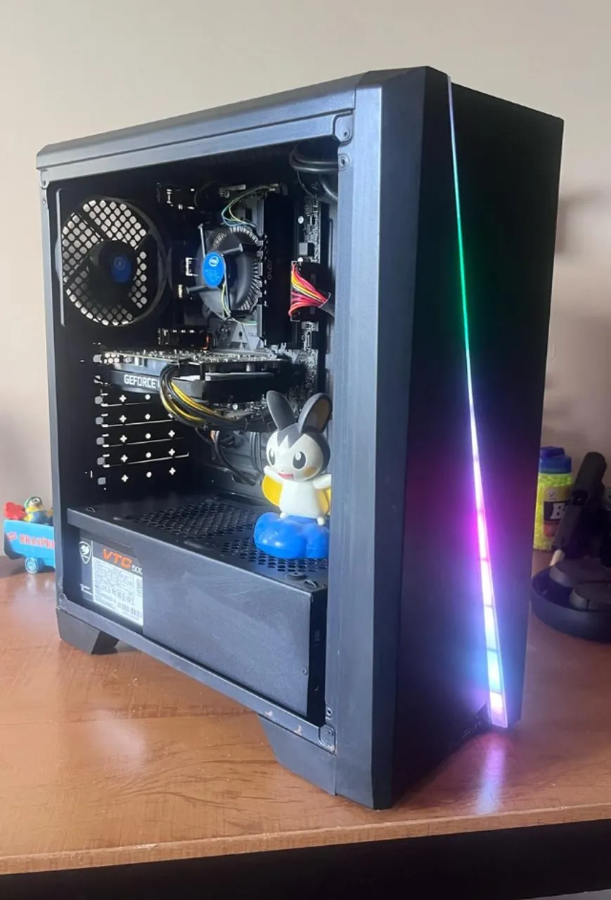 PC Gamer (Acompanha Teclado mecânico e Mouse)
