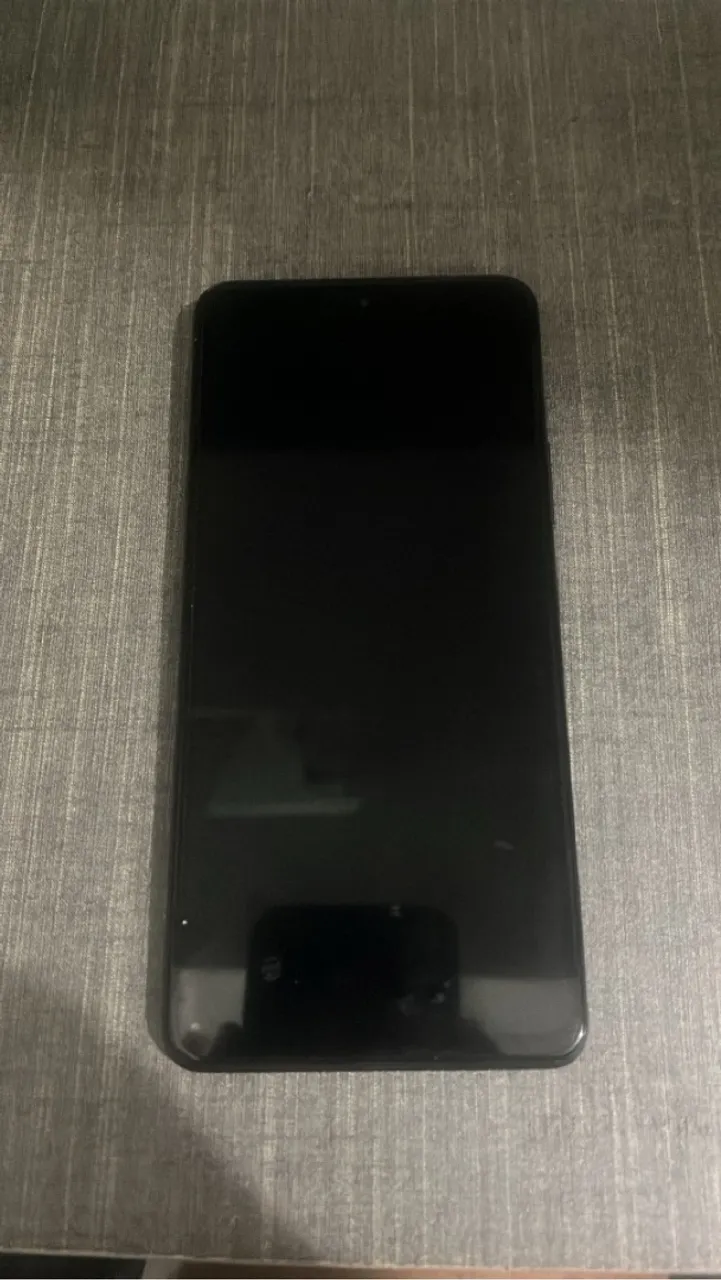 Poco F4