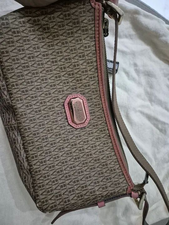 Bolsa de Ombro Marrom victor hugo