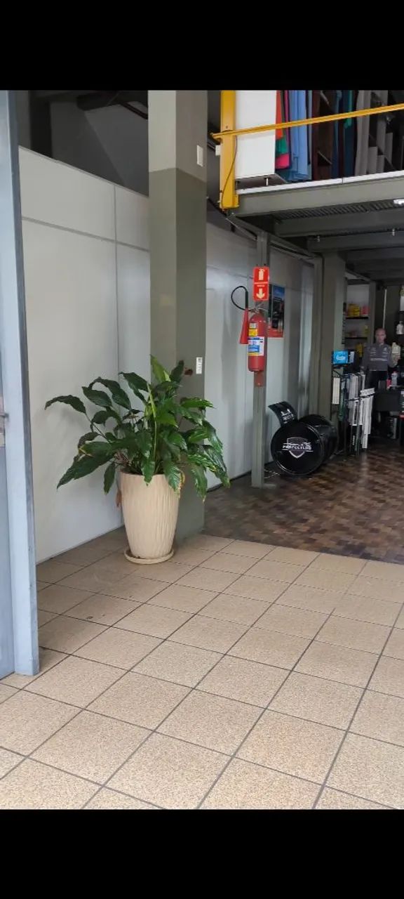 Divisória de ambientes Eucatex com porta e forro formato L - Foto 3