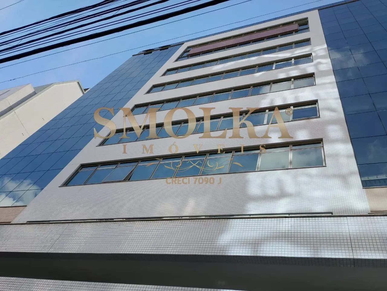 SALAS COMERCIAIS COM 175 M2 PRIVATIVOS