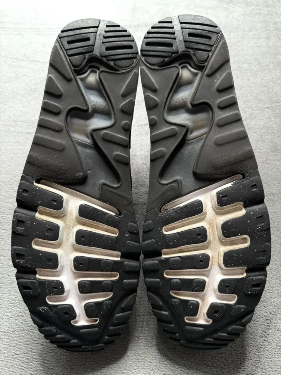 Tênis Nike Air Max 90 branco  - Foto 4