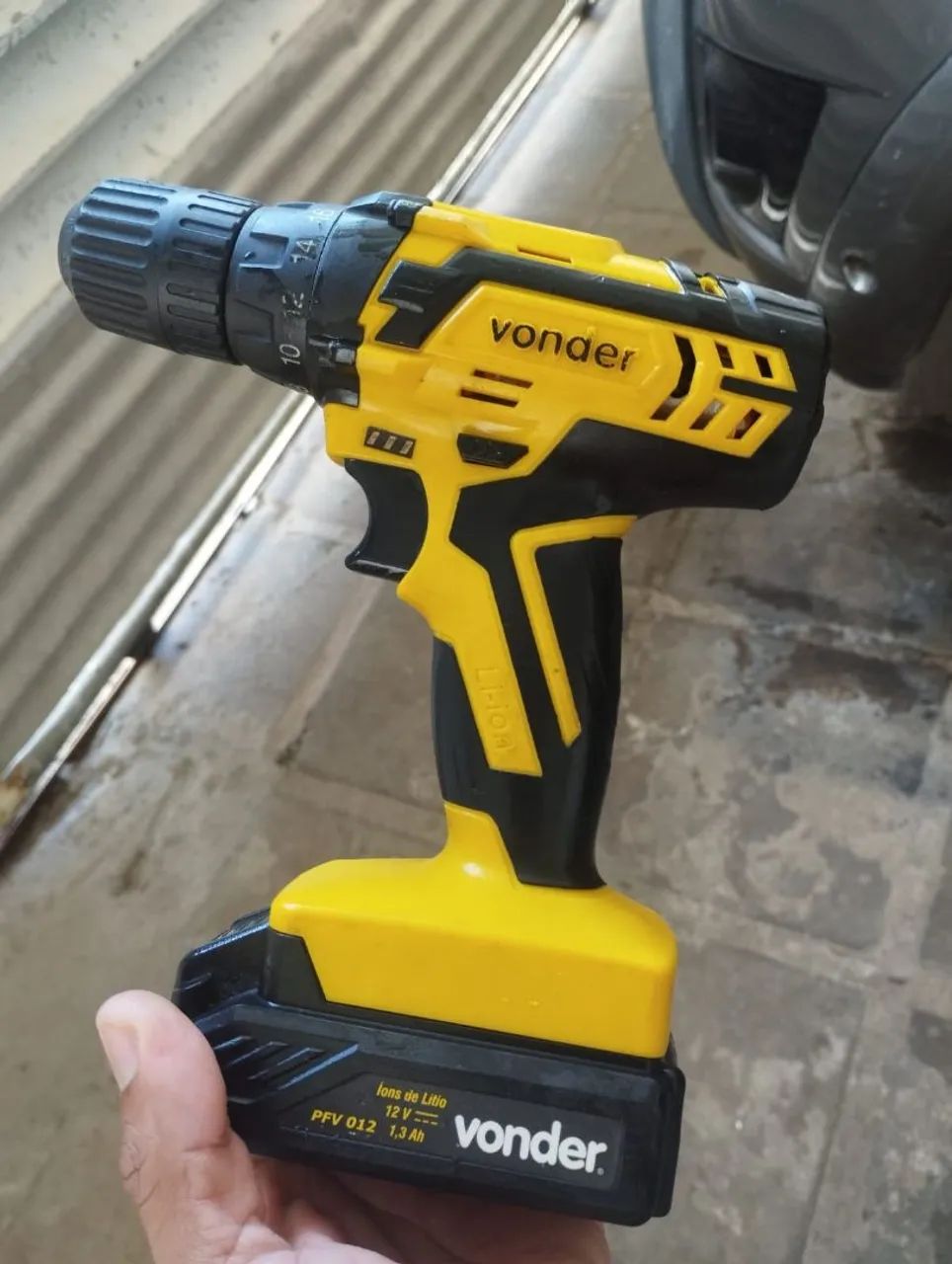 Furadeira/Parafusadeira 12V Vonder PFV 012 - Foto 3