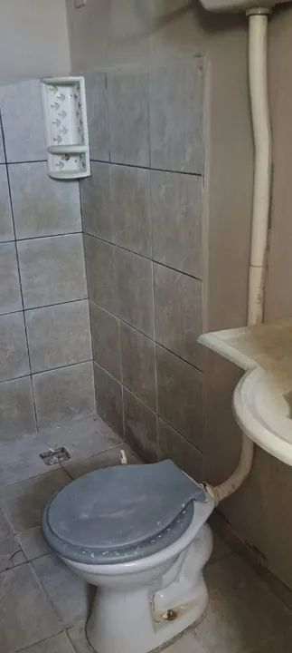 ALUGO PARA COMÉRCIO OU KITNET!! - Foto 4