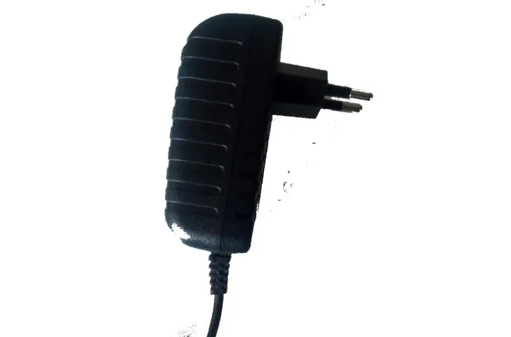 Carregador para Localizador de Satélite 8Dtek Gifted / Desired.