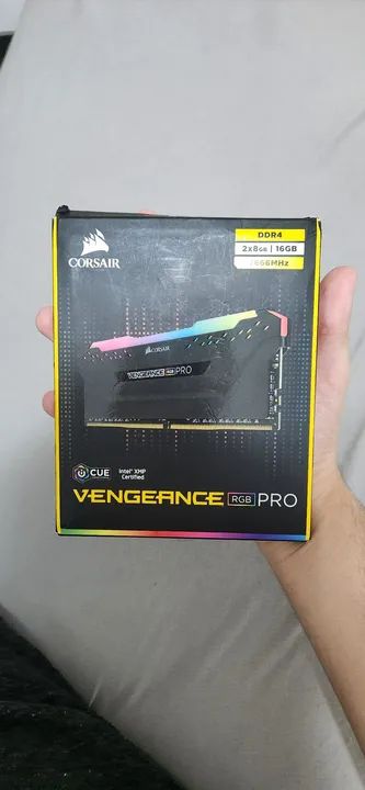 Memória RAM Corsair Vengeance RGB PRO 16GB DDR4 2666MHz - Foto 3