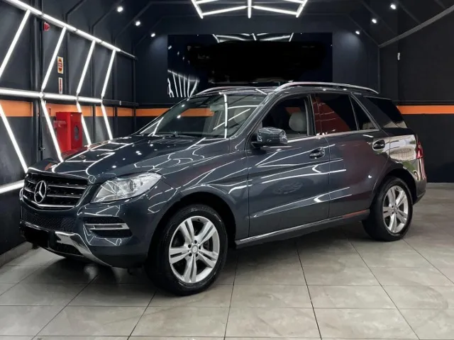 MB ML 350 BLUETEC V6 4X4 A DIESEL IMPECAVEL
