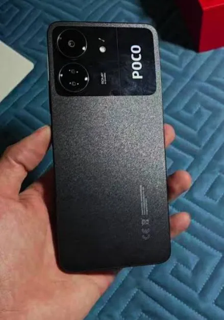 Poco c65