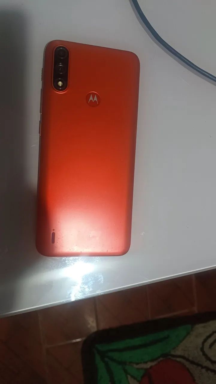 Motorola E 7 power