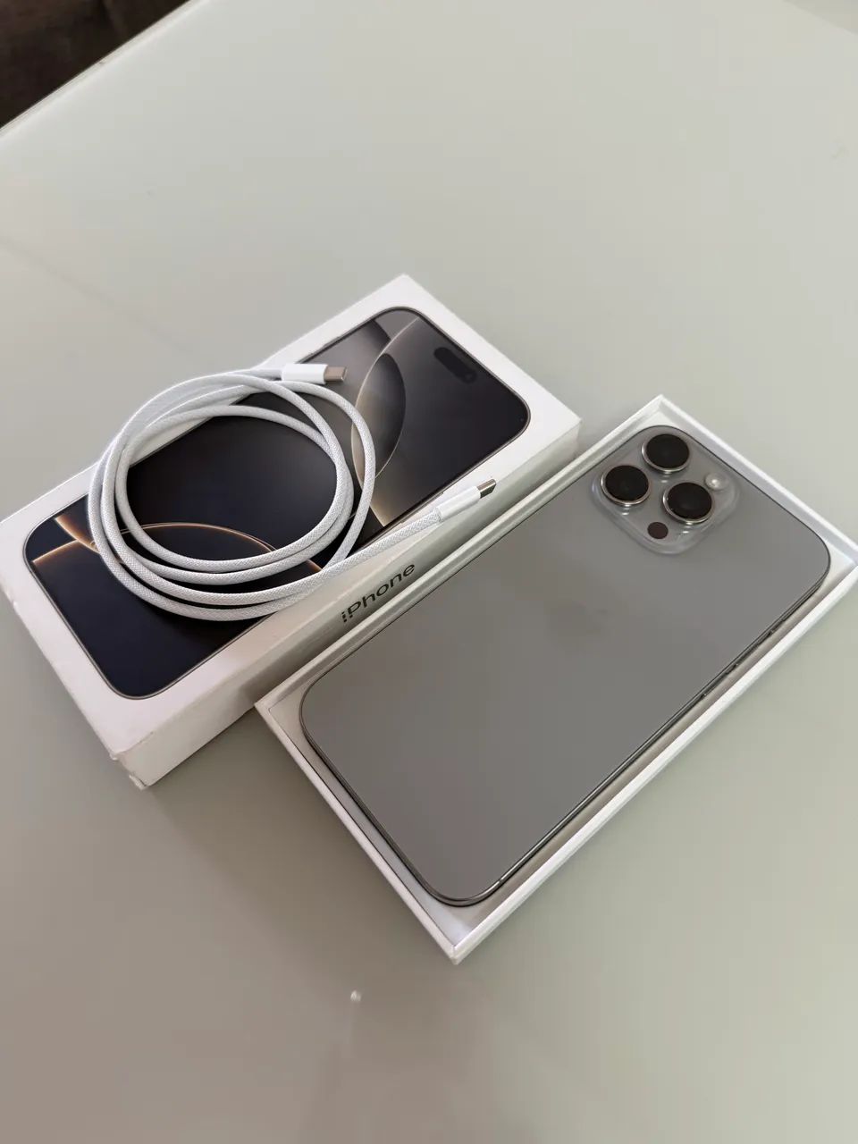 IPHONE 16 PRO MAX 256g - Celulares e Smartphones - São Geraldo