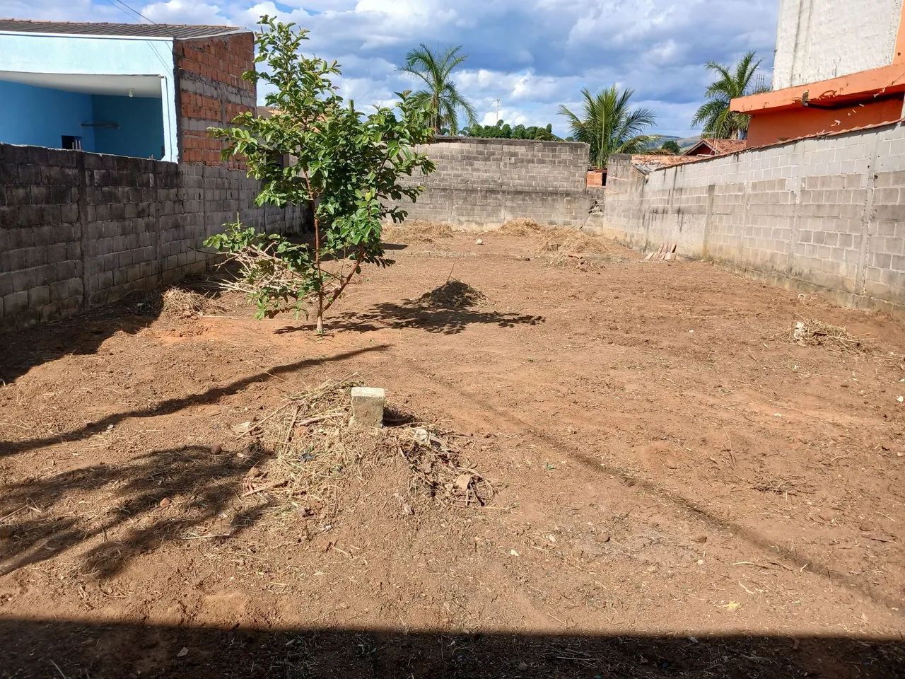 Terreno em pindamonhangaba pronto para construir