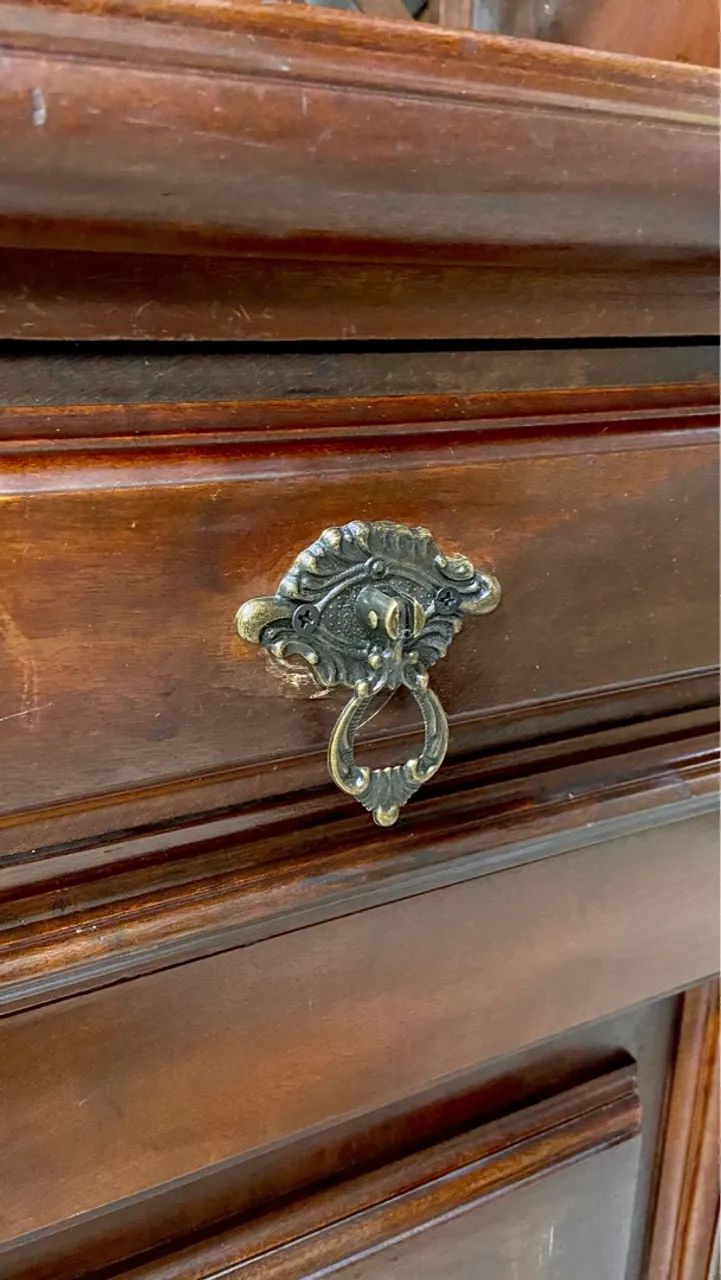 Estante em Madeira Imbuia Maciça - Relíquia Rústica e Clássica - Foto 3