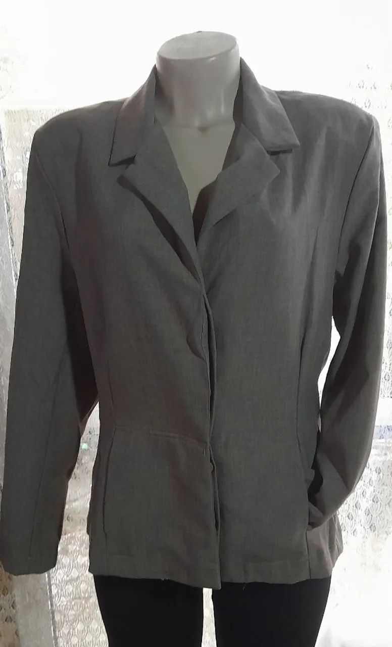 Blazer feminino cinza - Foto 3