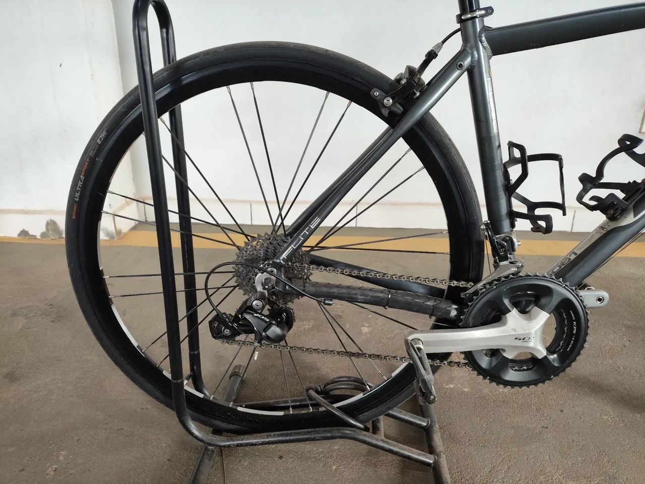 Bicicleta Speed KHS + Brindes - Foto 3