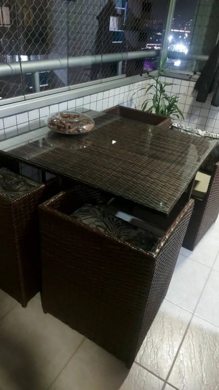 Mesa Ratan 4 cadeiras