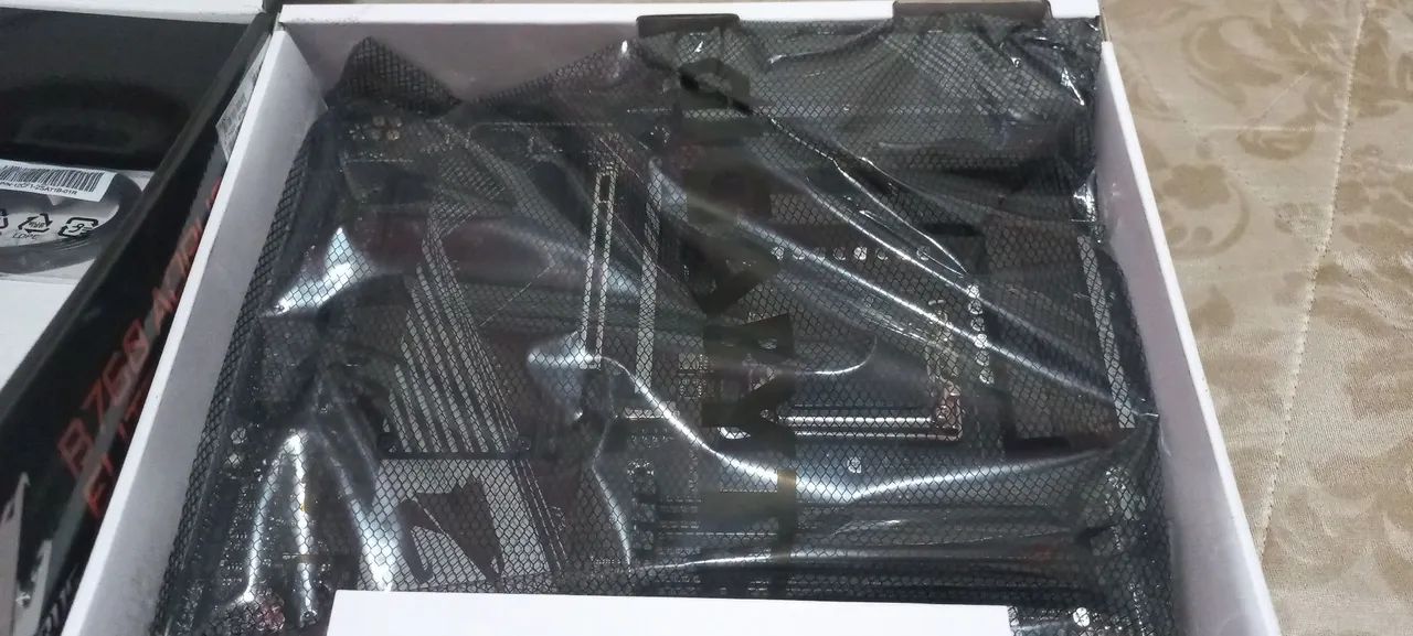 Placa Mãe Gigabyte B760 Aorus Elite, DDR5, Socket LGA 1700, ATX, Chipset intel B760. - Foto 4