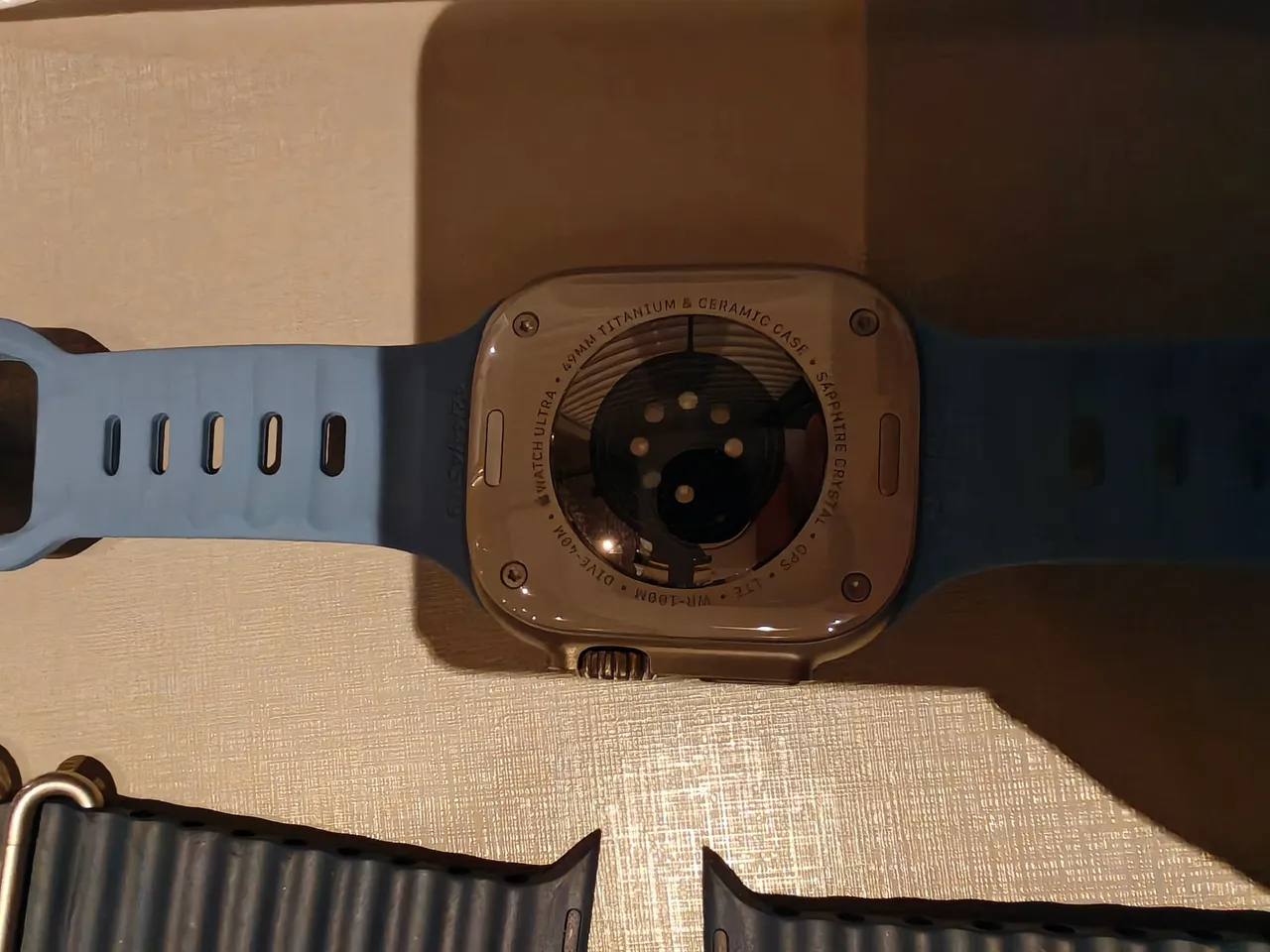 Apple Watch Ultra 2 49mm Titanium