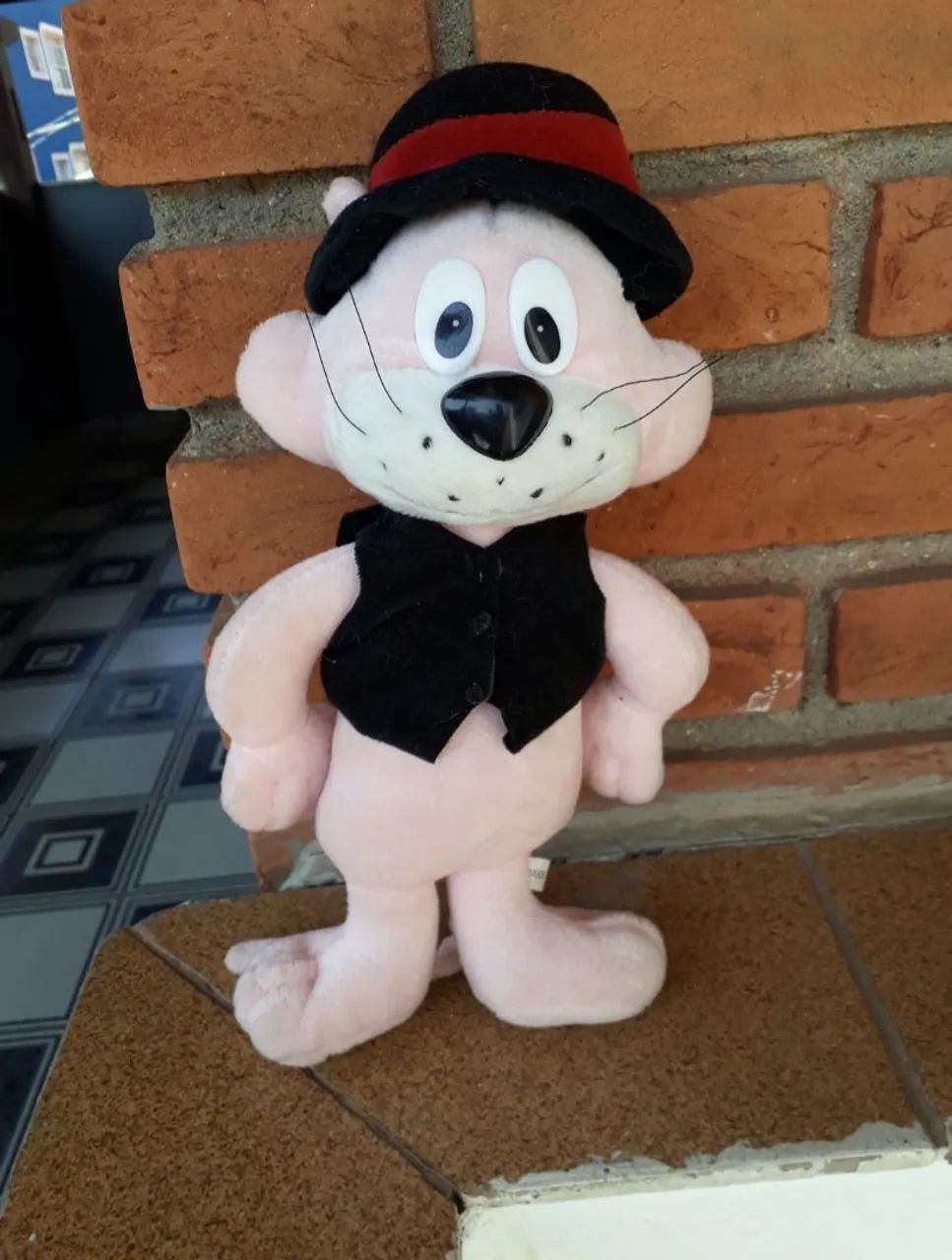 Gato Personagem do desenho antigo Manda Chuva <br><br>Pelúcia aprox: 29 cm