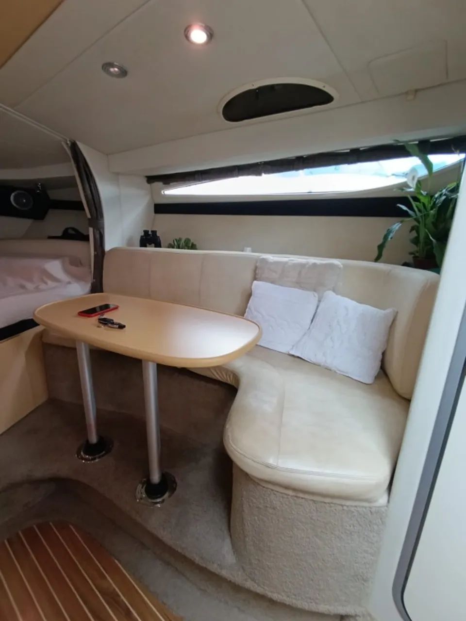 Lancha Bayliner 350 LIMITED EDITION  2 x Mercruieser 270 HP Oportunidade!!! - Foto 2