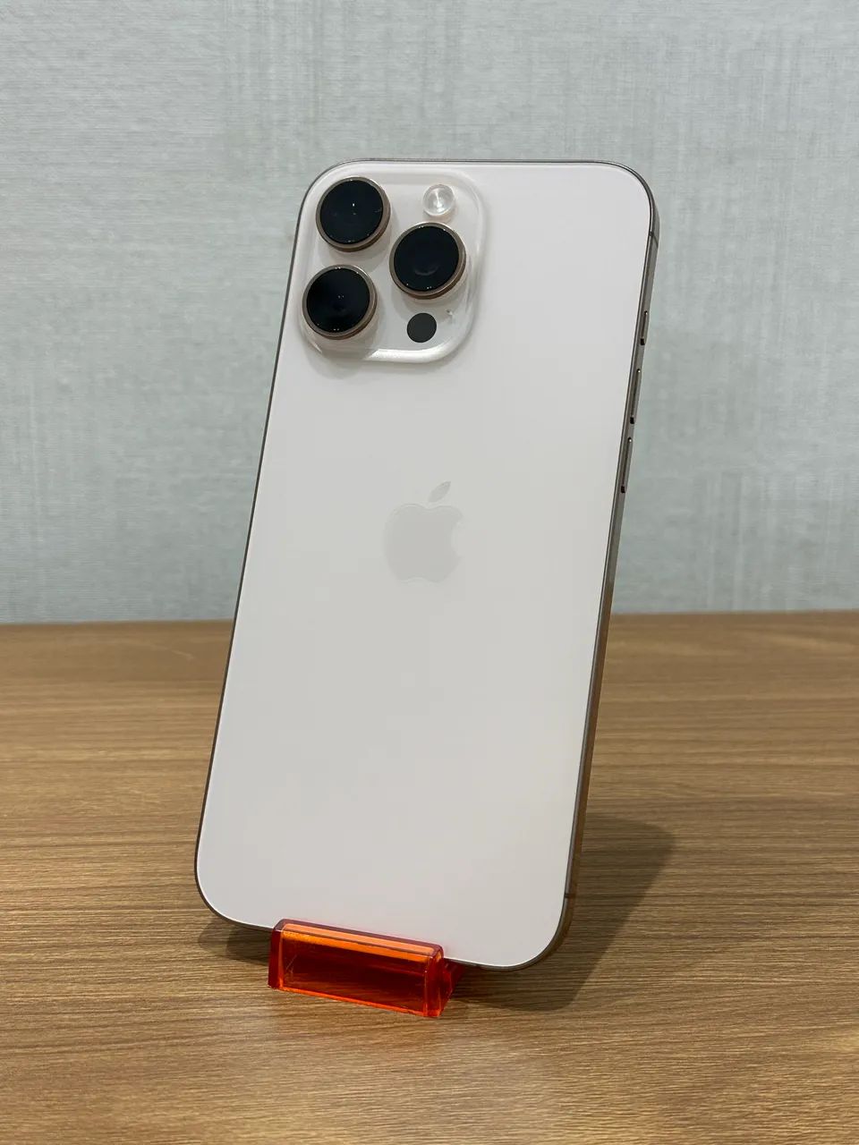 iPhone 16 Pro Max - 256GB - Desert