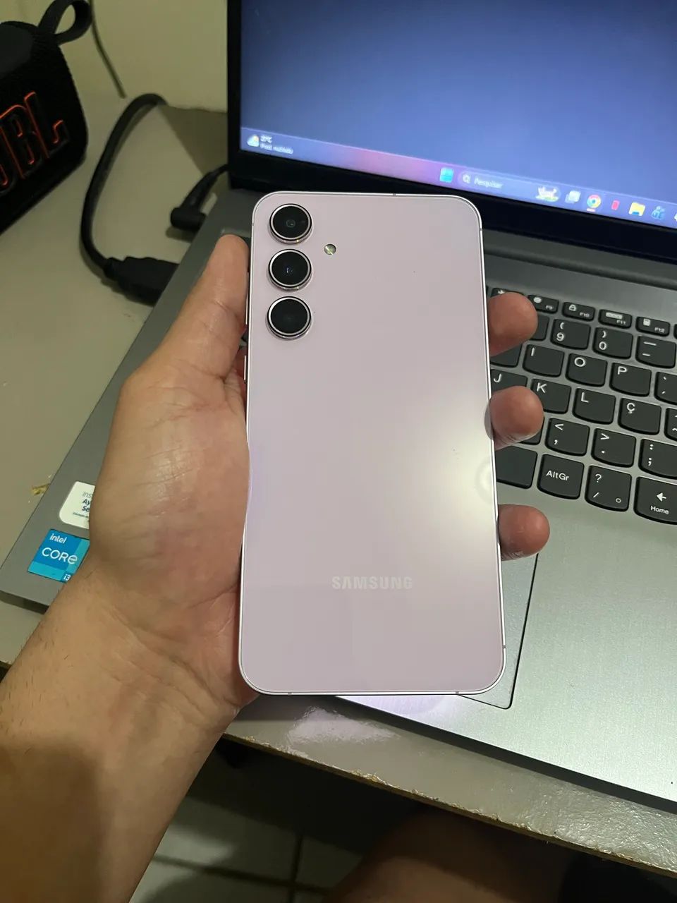 Samsung A55 5G - 256GB & 8GB RAM - Foto 4