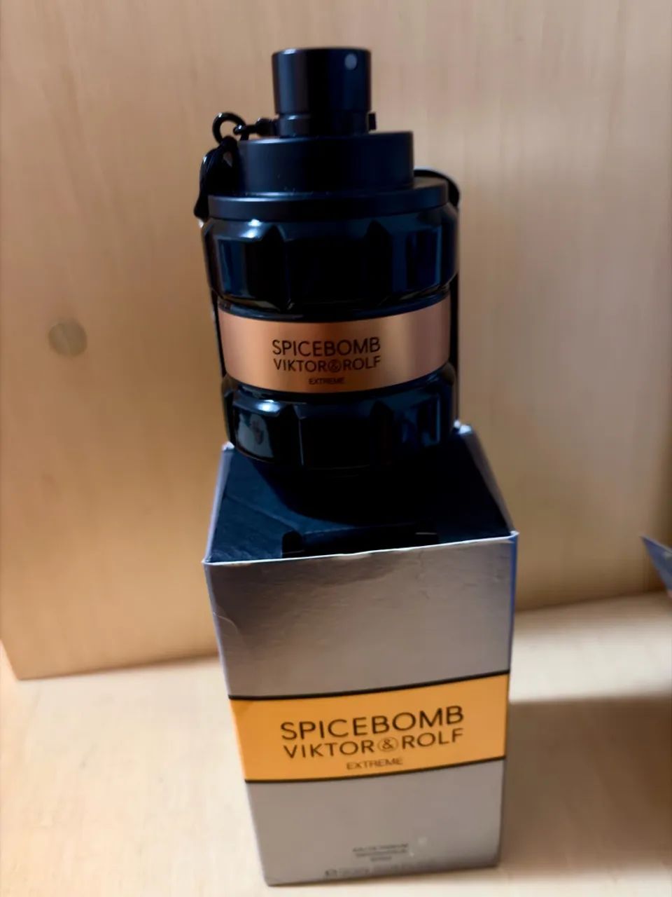 Perfume Space Bomb volumetria 95% - Foto 2