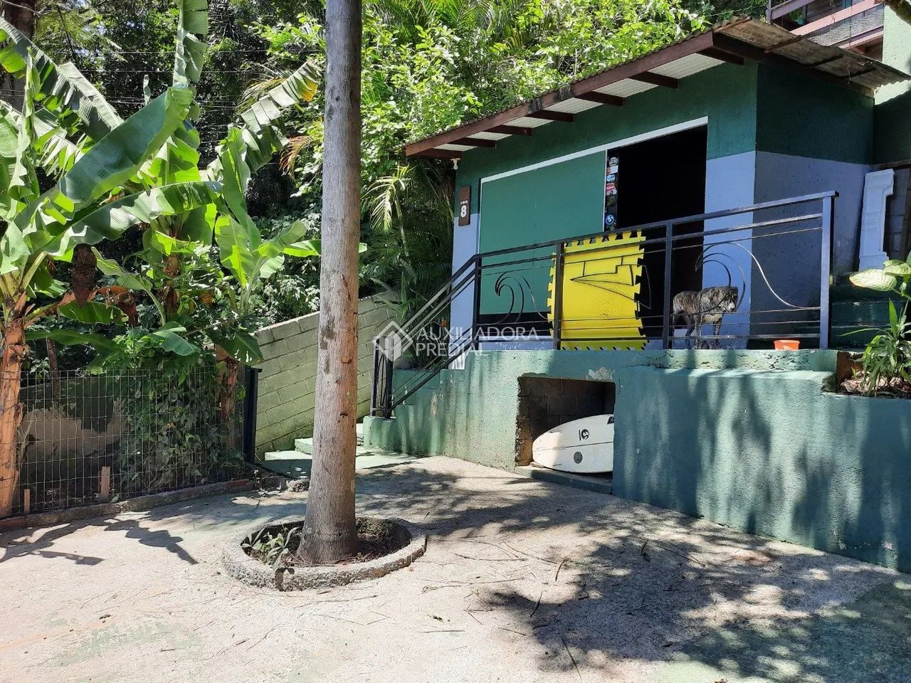 Casa Comercial e Residencial a venda no Sul da Ilha em Florianópolis SC!