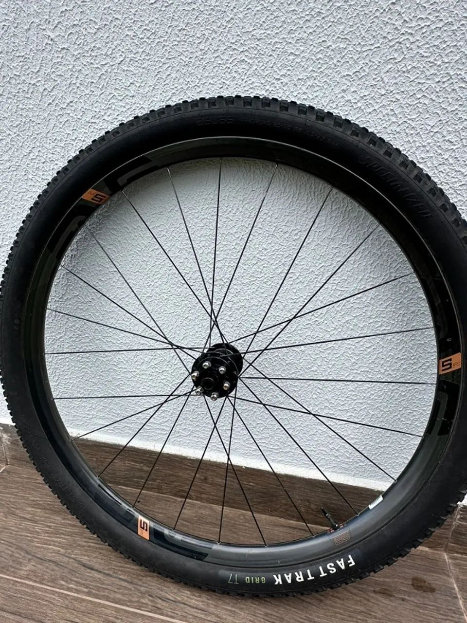 Rodas Enve M5 Carbono - Foto 4