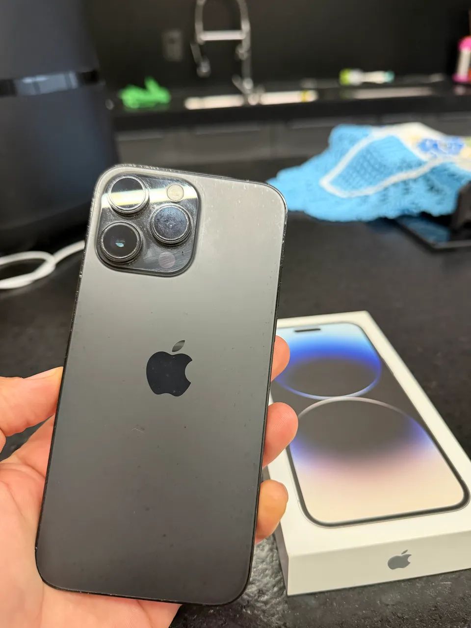 iPhone 14 Pro Max 256gb original sem detalhes. - Celulares e