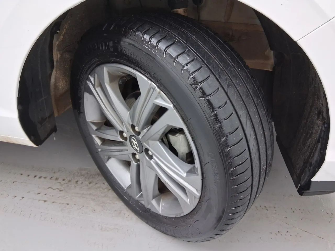 Hyundai HB20S Limited 1.0 TB Flex 12V Aut., foto 13 de 18