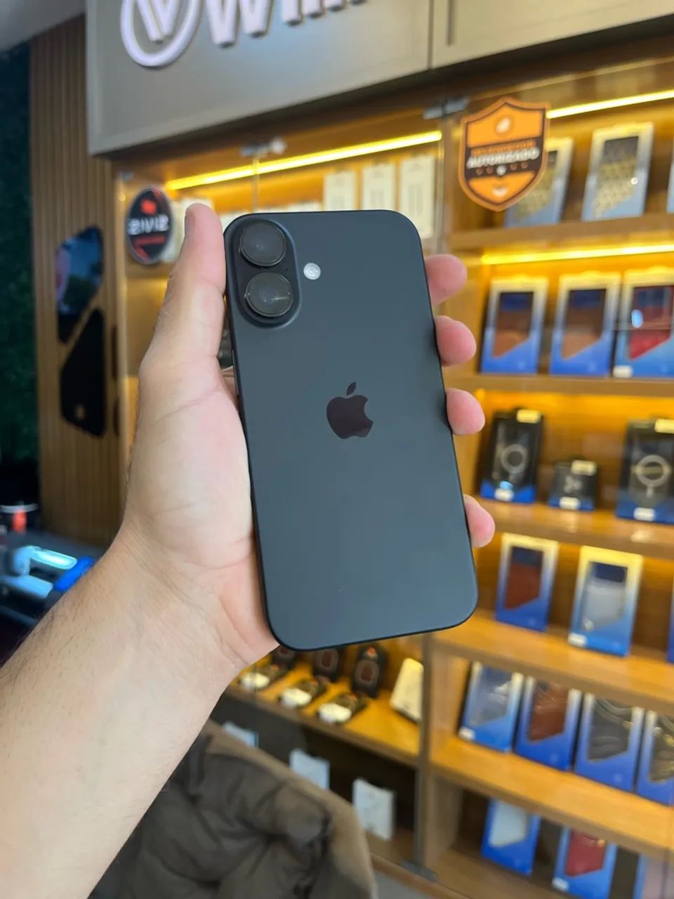 iPhone 16 256GB Preto 93%