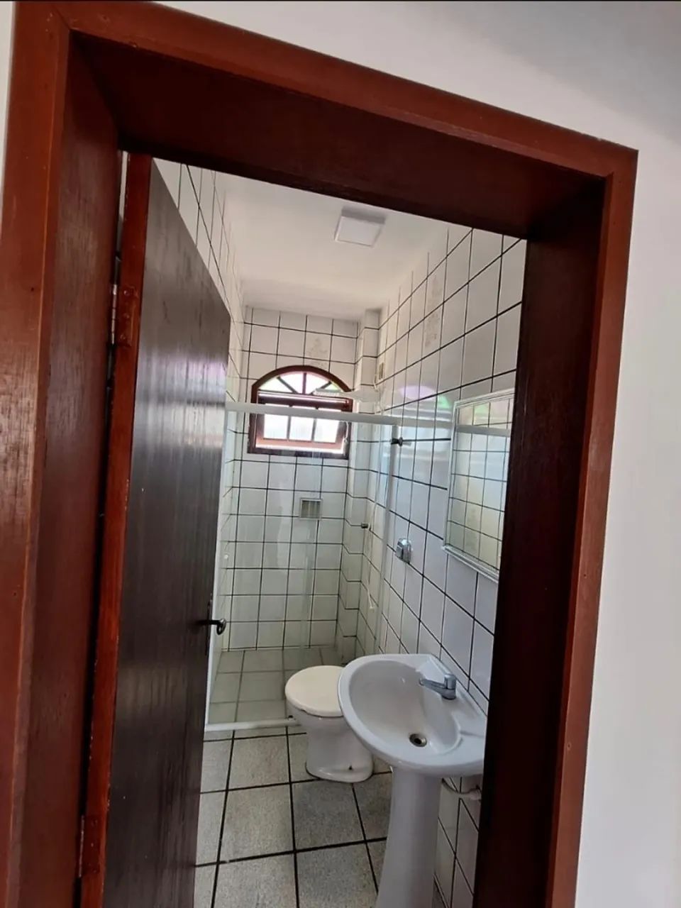 Alugo apartamento 2 dormitórios - 100m mar - Foto 5