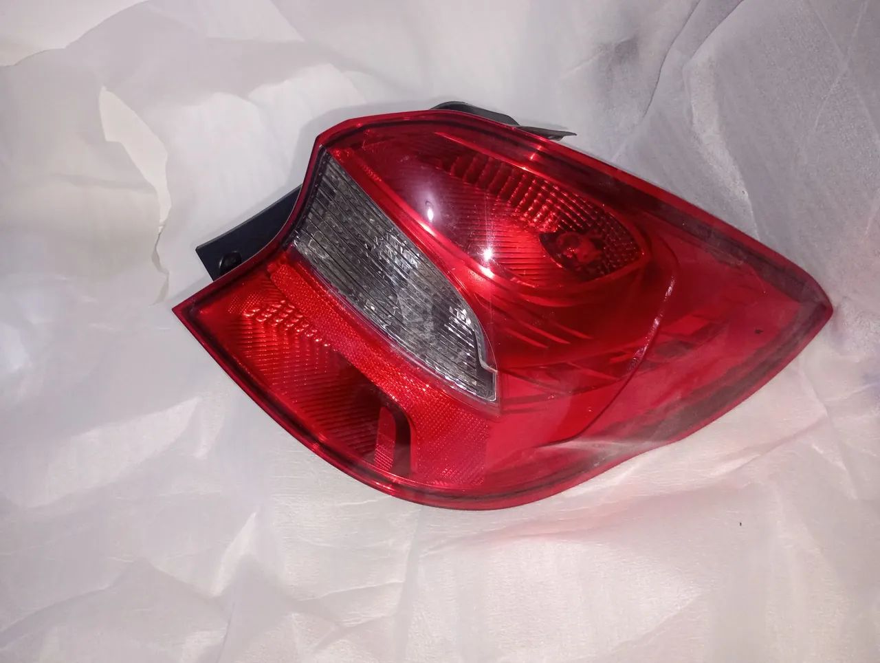 Lanterna traseira do fiesta L.D