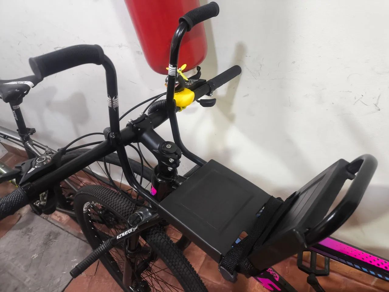 Cadeirinha de bicicleta  - Foto 3