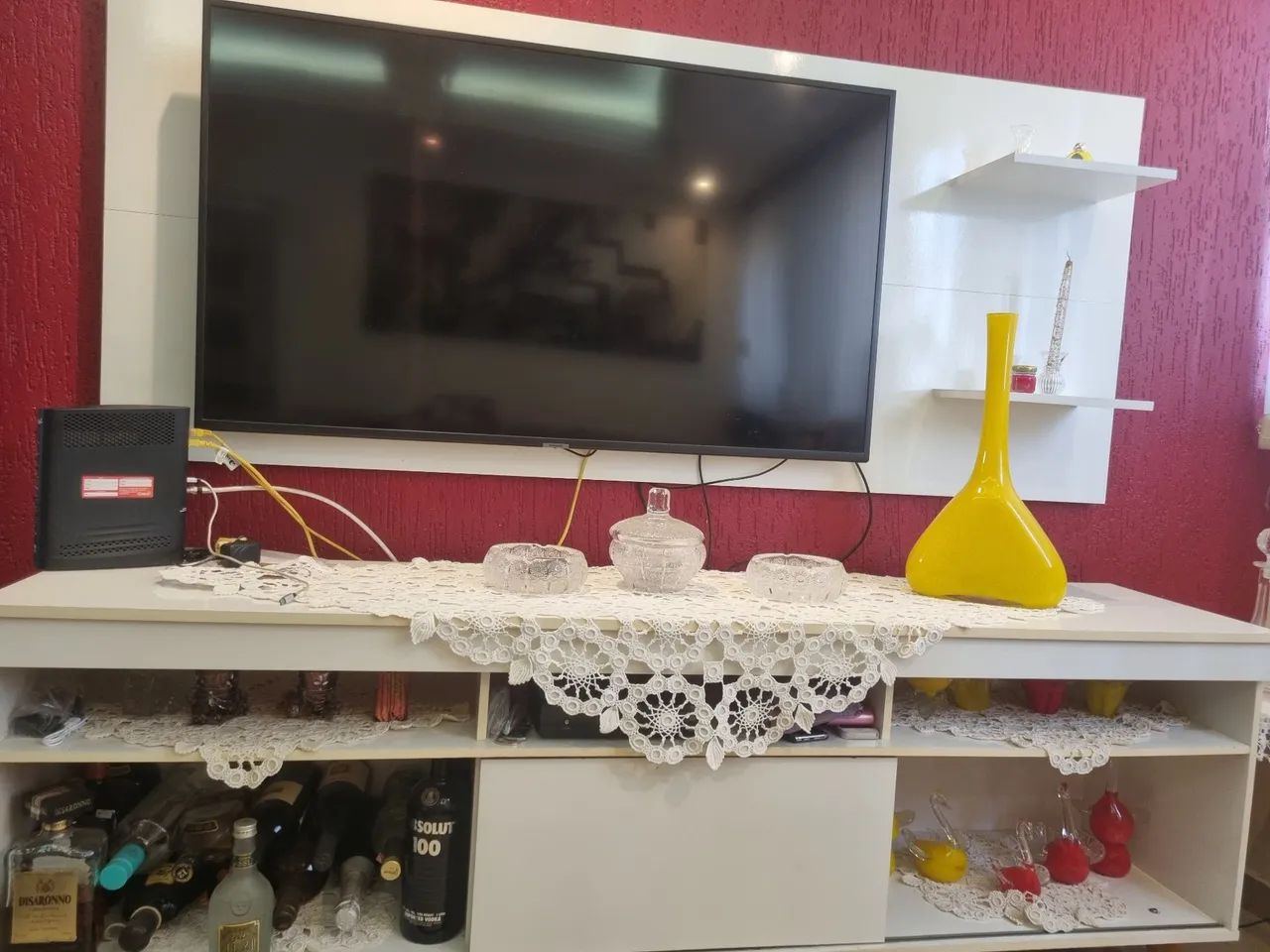 Rack com painel para sala 