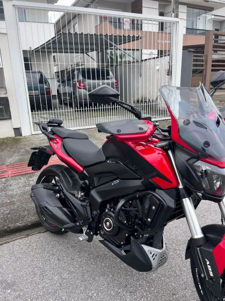 Bajaj Dominar 400 - Foto 2