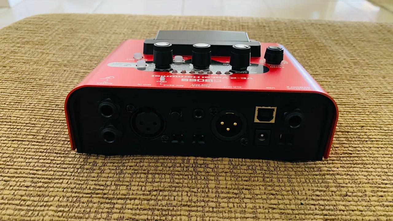 BOSS VE-2 Vocal Harmonist - Estado de Novo - R$ 1.600
