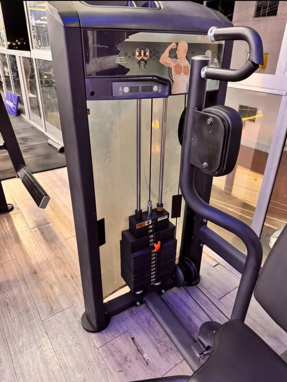 Peitoral Voador PRECOR - Foto 3
