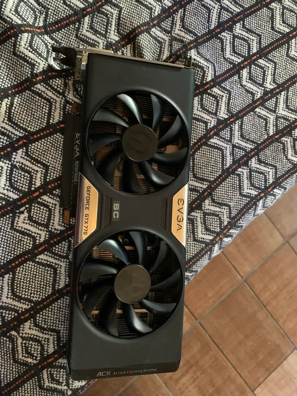 Vendo placa de vídeo com defeito 