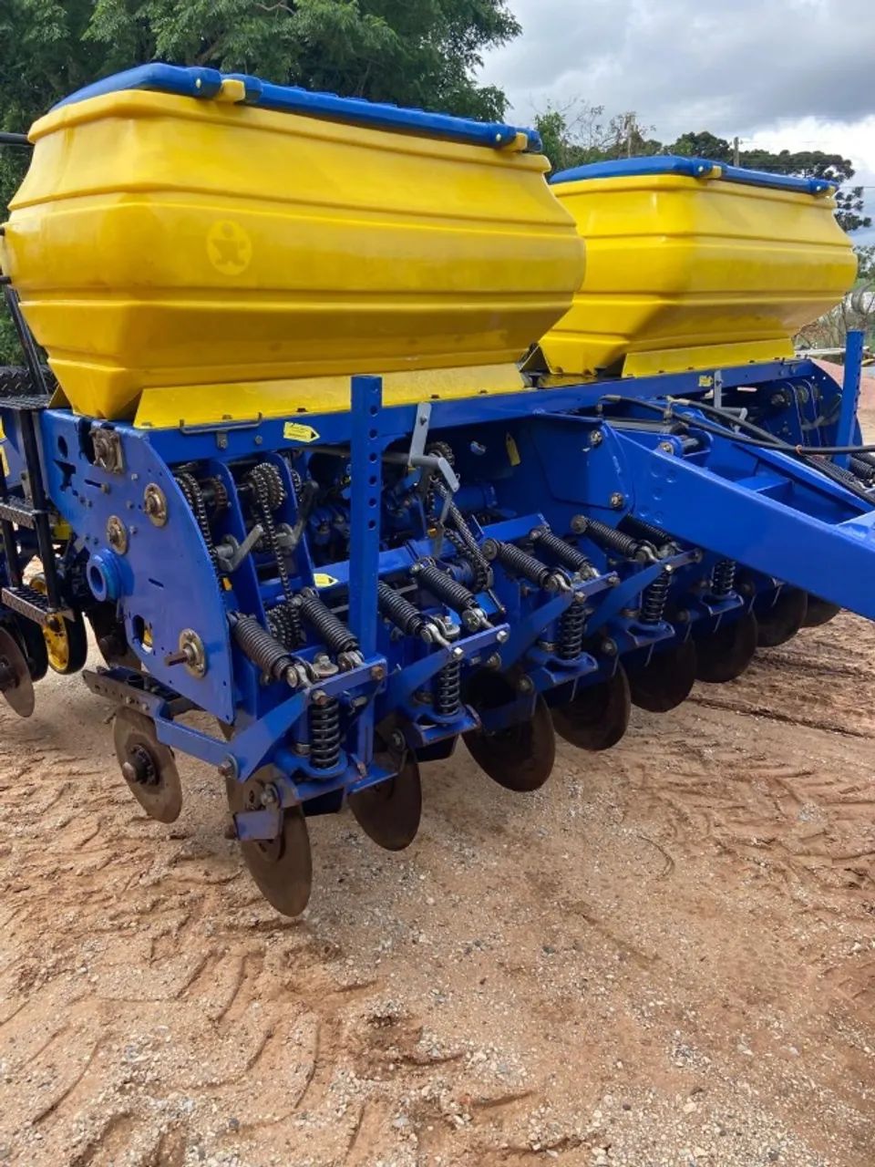 Plantadeira agrícola  - Foto 10