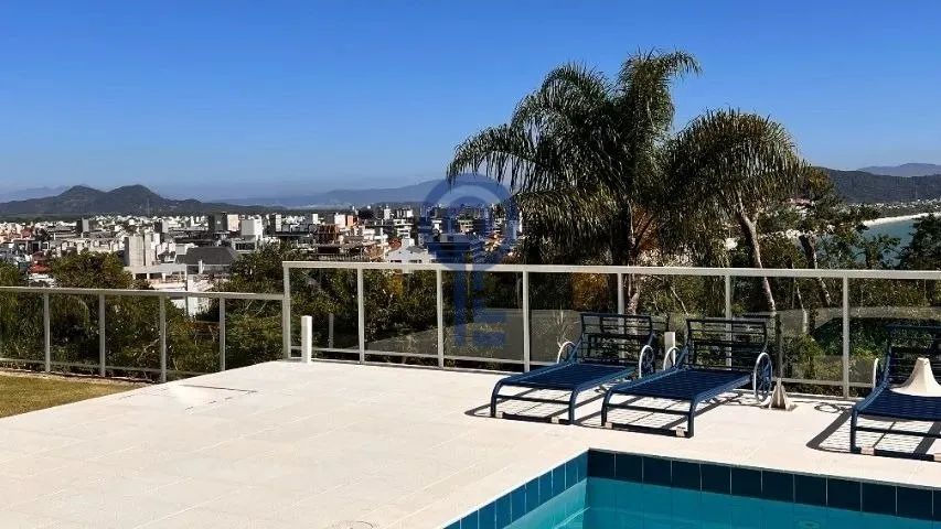 Apartamento com 3 dormitórios em Canasvieiras - Foto 2