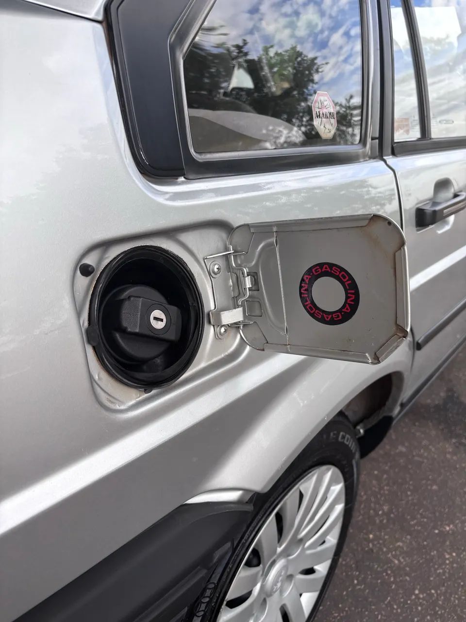Ford Versailles GL 2.0i / 2.0 2P E 4P 1995 - Foto 3