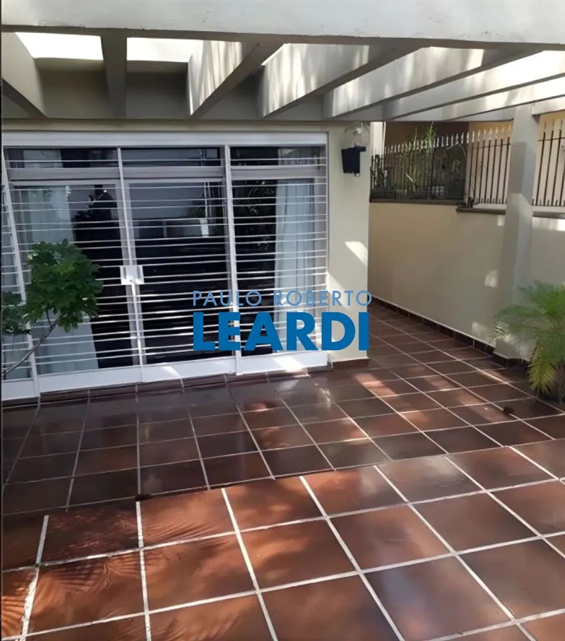 CASA ASSOBRADADA - ACLIMAÇÃO - SP