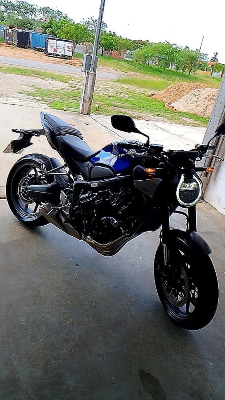 CB 650R 2026 - Foto 5