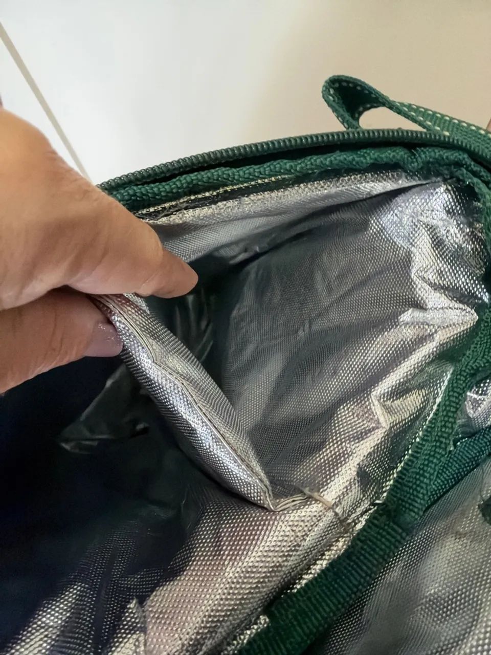 Bolsa para levar vinhos ( 2 garrafas ) comprada nos EUA - Foto 3