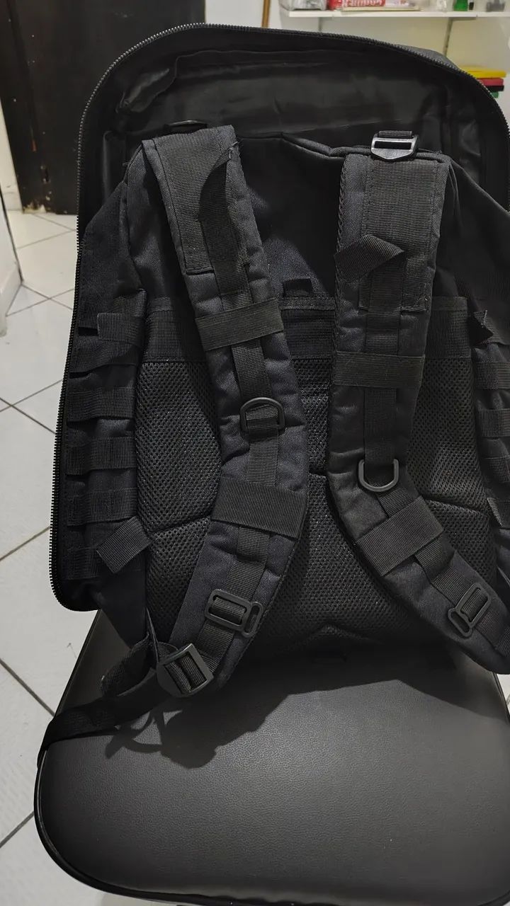 Mochila 50 litros Preta - Foto 3